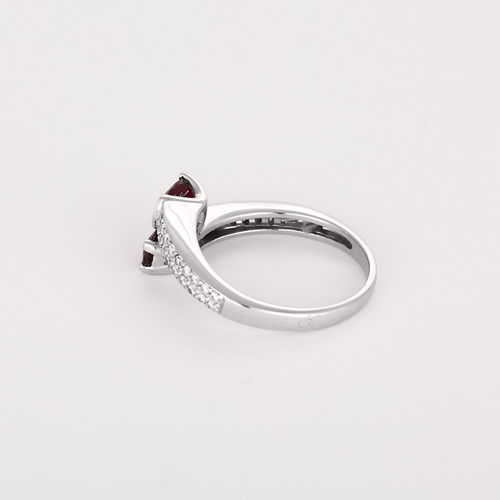 Bague en Or blanc 18k Rubis and Diamant