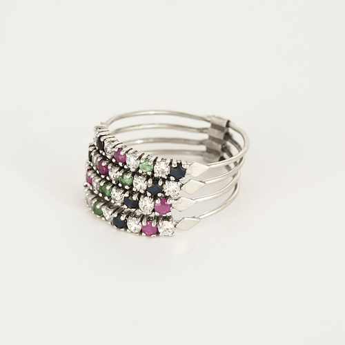 Bague harem en or gris 14K diamants, rubis et emeraudes