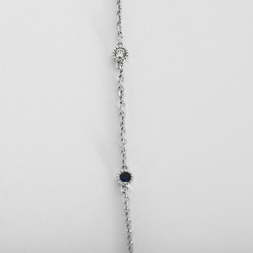 Collier Longue chaîne et pendentif en or gris, saphirs et diamants 58 Facettes DV16843-7