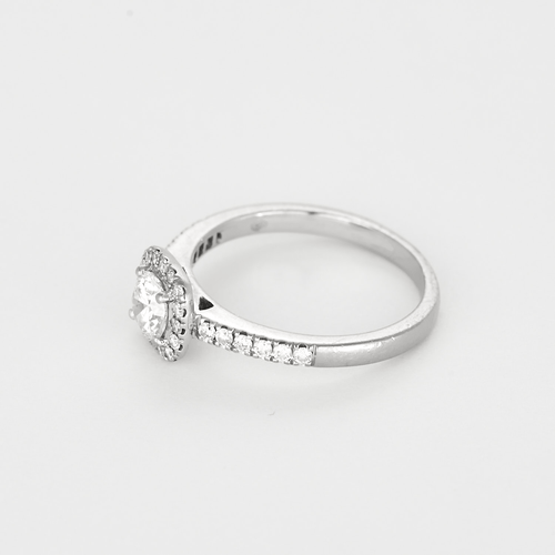 54 Bague en Or blanc 18k , diamant 0.50 carat environ 58 Facettes DV31589-2