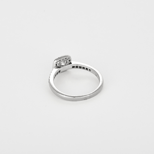 54 Bague en Or blanc 18k , diamant 0.50 carat environ 58 Facettes DV31589-2