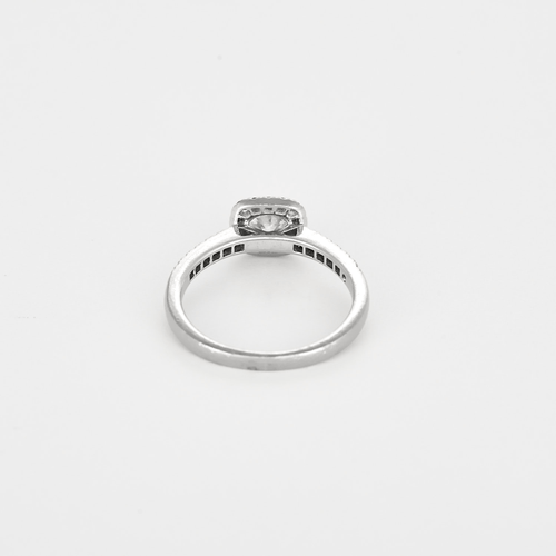 54 Bague en Or blanc 18k , diamant 0.50 carat environ 58 Facettes DV31589-2