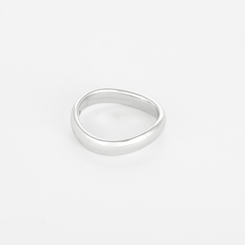 Bague 49 POMELLATO - Élégante bague mouvementée en or blanc 58 Facettes DV31351-3