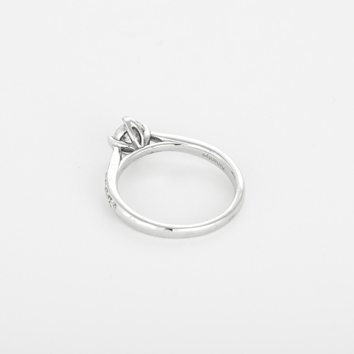 Bague 52 Solitaire en or blanc, diamants 58 Facettes DV31505-1