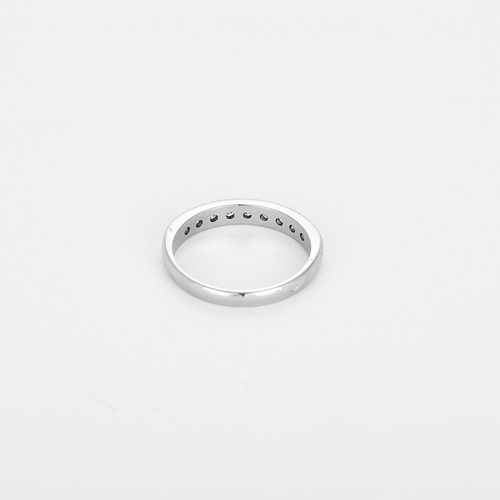 Bague 50 Élégante demie alliance en or blanc et diamants 0,45 carat 58 Facettes DV31286-5