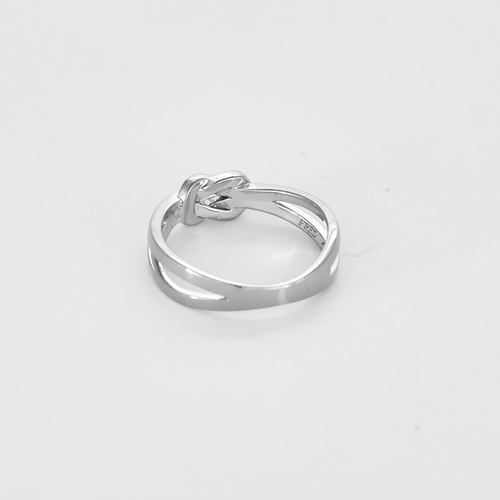 FRED- Chance Infinie - Bague en or blanc. Petit Modèle.