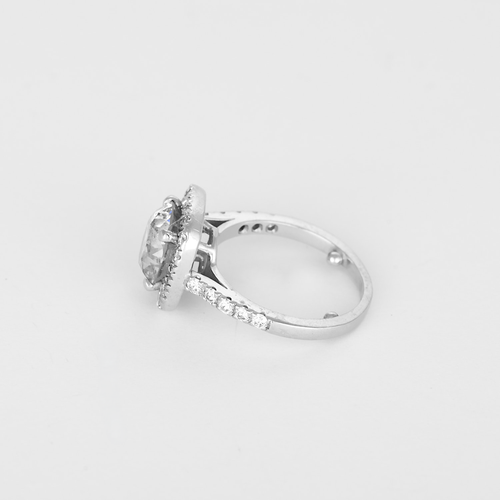 Bague en Or blanc 18k Diamants
