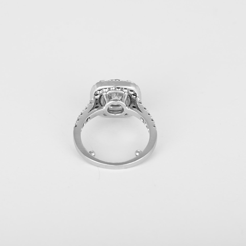 Bague en Or blanc 18k Diamants