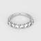 Élégante Demie-alliance en platine et diamants : 0,70 carat au total