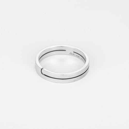 Dinh Van, Bague en Or blanc 18k