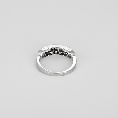Bague 52 Messika - Pavée Baby Move - Bague en or blanc et diamants 58 Facettes DV32131-2