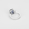 53 Élégante bague en or blanc, saphir de Ceylan non chauffé : 4,99 carat et diamants : 0,20 carat 58 Facettes DV32014-1