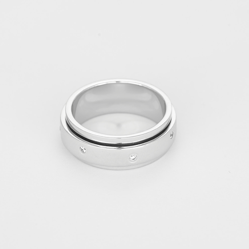 PIAGET - Possession - Anneau en or gris et diamants