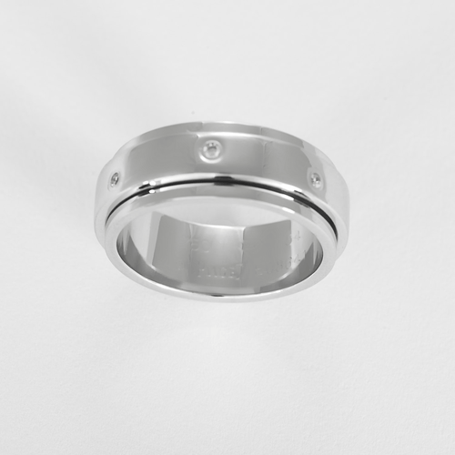PIAGET - Possession - Anneau en or gris et diamants