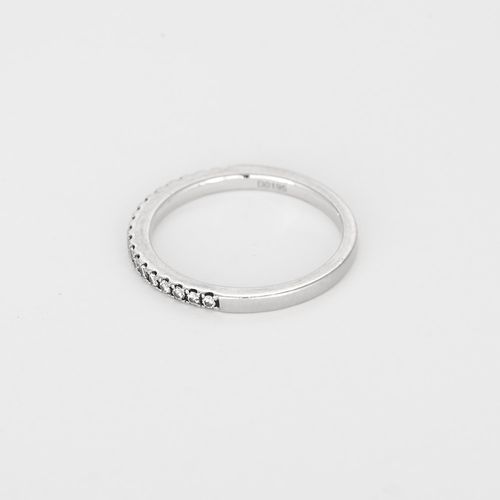 Bague 54 Élégante demie alliance en or blanc et diamants 58 Facettes DV26551-2-54-3