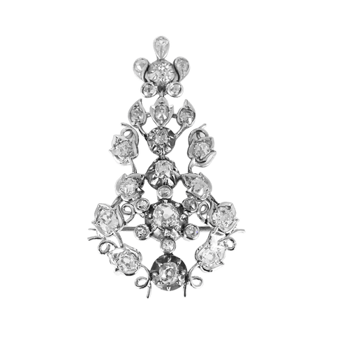 Broche Élégante Broche - devant de corsage, en or blanc doublé d'argent et diamants : 2,90 carats 58 Facettes DV32220-1