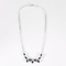 Collier Élégant collier en or blanc, saphirs : 1,80 carat et diamants : 0,80 carat 58 Facettes DV31455-2