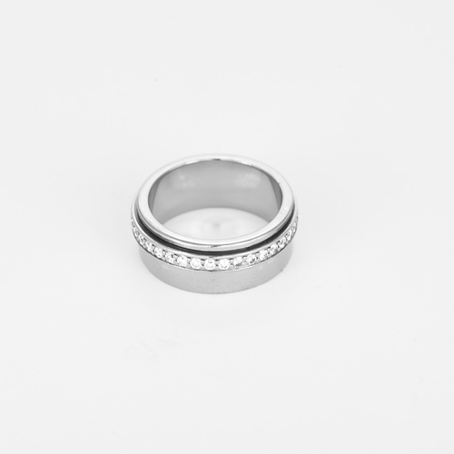 Bague 53 Piaget Possession - Bague en or blanc, diamants 58 Facettes DV31227-1