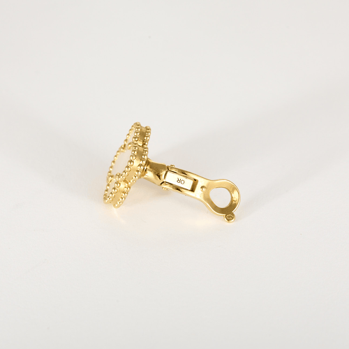 Van Cleef & Arpels Boucles d'oreilles Vintage Alhambra en Or jaune 18k nacre blanche 58 Facettes DV4391-6