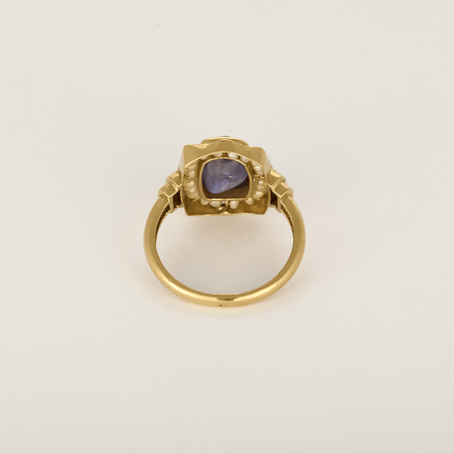 53 Bague en or jaune, saphir : 2 carats et perles blanches de semences 58 Facettes DV31672-4