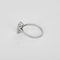 57 Bague en or blanc et diamants : 0,80 carat 58 Facettes DV31672-3