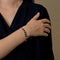 Bracelet en or blanc, saphirs : 1,5 carat et diamants : 0,60 carat 58 Facettes DV32533-4