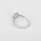 56 Élégante bague Solitaire en or blanc et diamants : 1,14 carat au total 58 Facettes DV32101-1