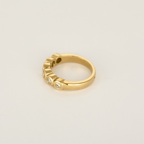 48.5 Bague en Or jaune 18k Diamant 58 Facettes DV26158-26