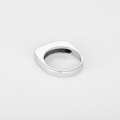 Bague 53 Bague en or blanc, et diamants de taille princesse : 0,50 carat 58 Facettes DV0665-10