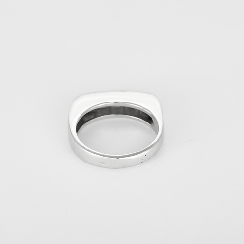Bague 53 Bague en or blanc, et diamants de taille princesse : 0,50 carat 58 Facettes DV0665-10