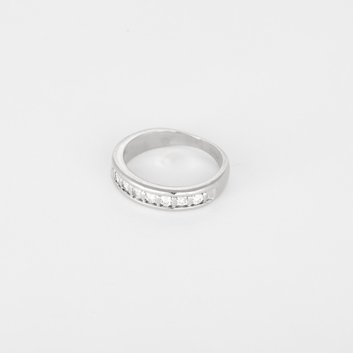 48 Bague en Or blanc 18k Diamant 58 Facettes DV26158-22