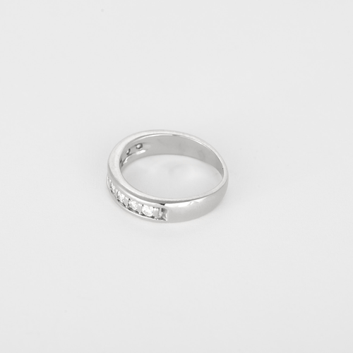 48 Bague en Or blanc 18k Diamant 58 Facettes DV26158-22