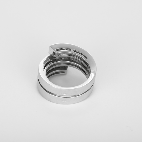 53 Cartier - Tectonique - Bague en or gris et diamants 58 Facettes DV32634-1