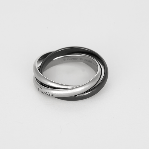 63 CARTIER - TRINITY - Bague en or blanc 18K céramique 58 Facettes DV32079-1