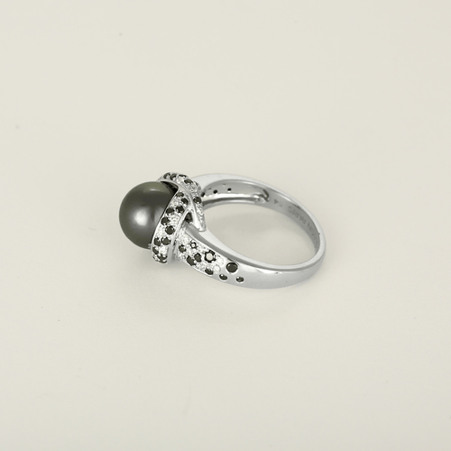 MAUBOUSSIN - Bague de la collection "Caviar mon Amour"en or blanc, diamants et perle de culture 58 Facettes DV32597-1