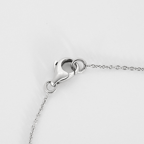 Collier Délicat collier en or blanc, saphir et diamants 58 Facettes DV32403-1