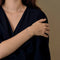 Messika - Élégant bracelet jonc mouvementé en or blanc 18K 58 Facettes DV31484-2