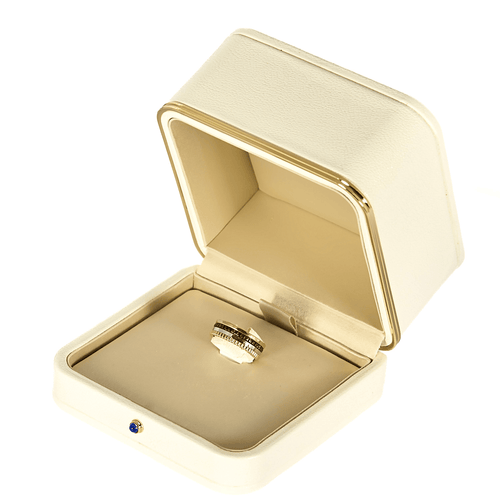 59 Boucheron Bague  quatre classique en Or jaune, blanc et rose 18k 58 Facettes DV32545-3