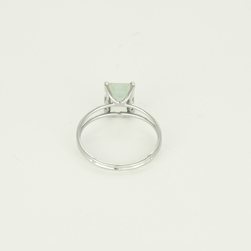 Bague en Or blanc et aigue marine