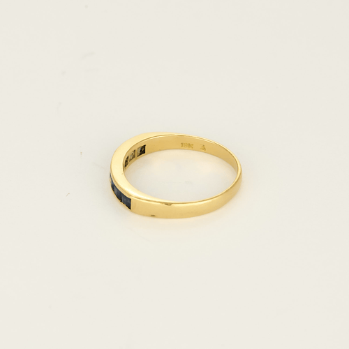 51 Élégante bague jonc en or jaune et saphirs calibrés 58 Facettes DV31842-6