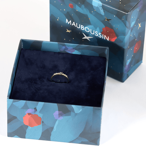52 Mauboussin - Capsule d'émotions - Élégante bague en or rose, diamants et émeraude 58 Facettes DV33416-1
