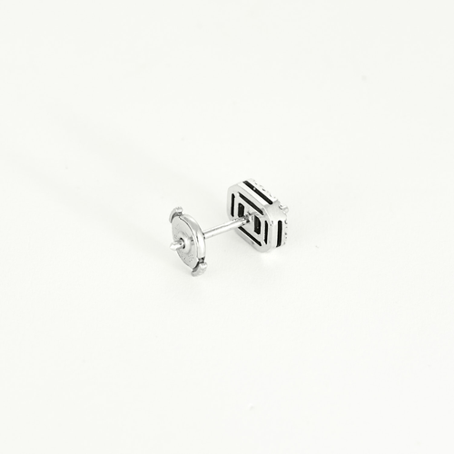 Élégantes boucles d'oreilles en or blanc, émeraudes et diamants 58 Facettes DV11922-7