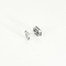 Élégantes boucles d'oreilles en or blanc, émeraudes et diamants 58 Facettes DV11922-7
