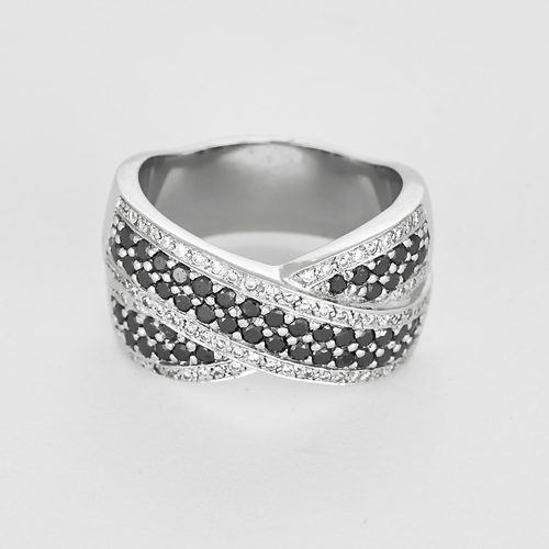 57.5 Bague en or blanc, diamants et diamants noirs 58 Facettes DV32524-2