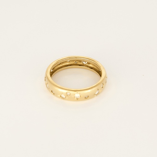 62 Bague jonc en or jaune, diamants, serti étoilé 58 Facettes DV33707-5