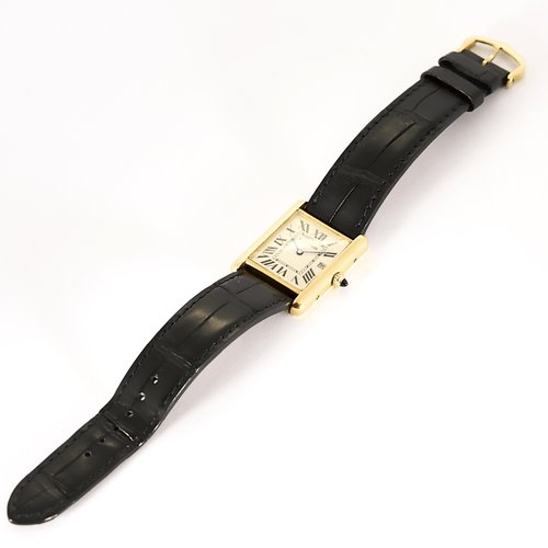 Cartier - Montre Tank Louis Cartier en or jaune 58 Facettes DV31673-1