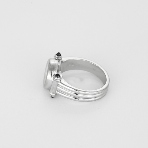 53 Chopard Happy Diamonds - Bague en or blanc avec diamants et saphirs 58 Facettes DV14290-7