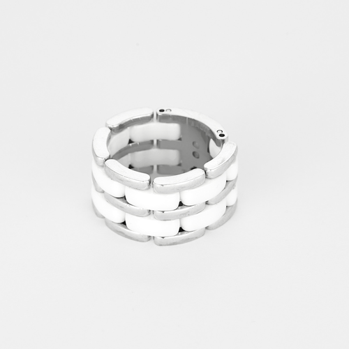 54 CHANEL - Ultra - Grand modèle - Bague en or blanc et céramique 58 Facettes DV14290-3