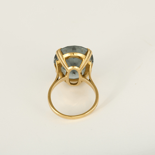 51 Bague cocktail en or jaune et aigue-marine 58 Facettes DV33728-2