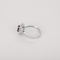 Bague en or blanc, saphir rose : 0,90 carat, diamants